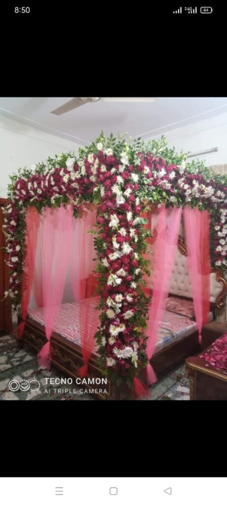 Room decoration with Fresh Flowers in sargodha online delevry free sargodha city flower shop sargodha