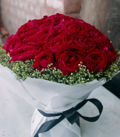 Colorful mixed flower bouquet – Iqbal Flower Shop Sargodha