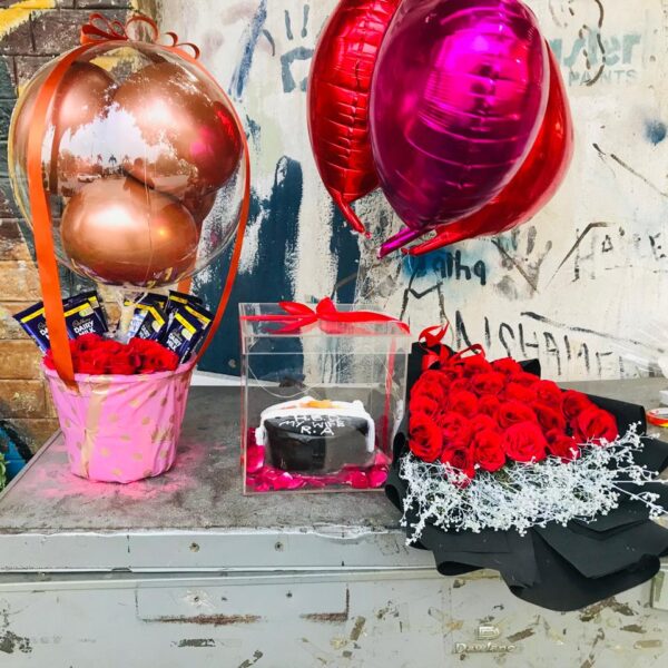"Customized balloon box with name tag – Sargodha gift shop"