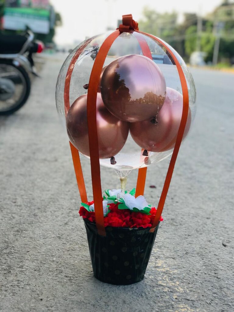 *Birthday Balloon Gift Box – Sargodha Delivery