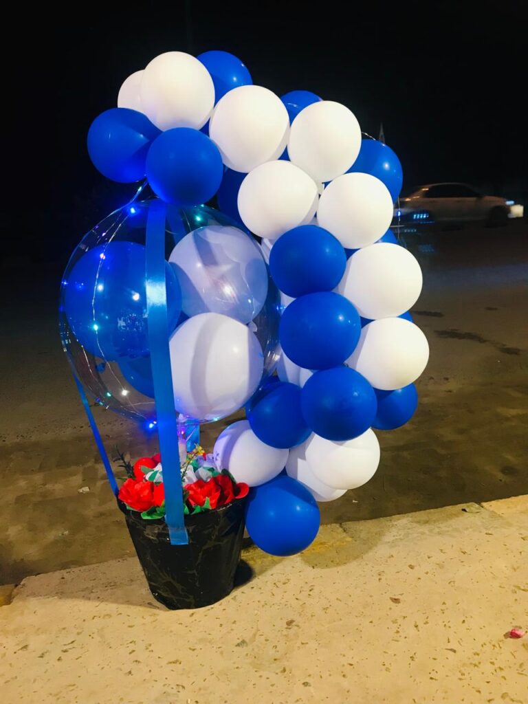 Anniversary balloon and flower box – Same day delivery in Sargodha
