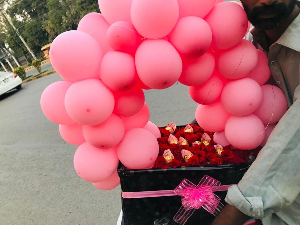 alentine’s Day red bouquet from Iqbal Flower Shop Sargodha" 4. "Premium red rose hand-tied bouquet Sargodha" 5. "Fresh red roses with same-day delivery in Sargodha"