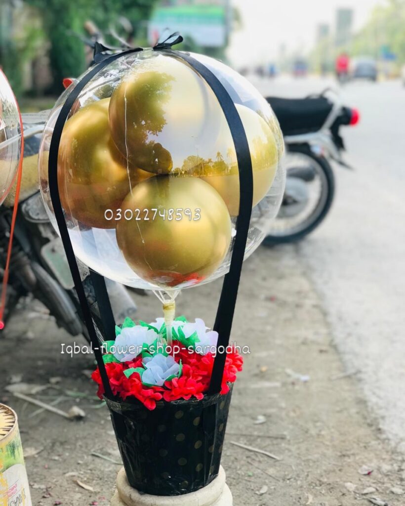 Love balloon surprise gift box – Sargodha delivery