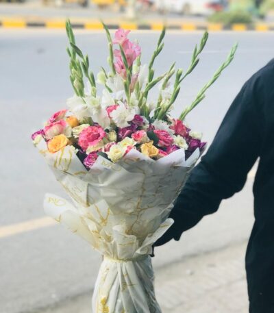 Valentine’s Day red bouquet from Iqbal Flower Shop Sargodh