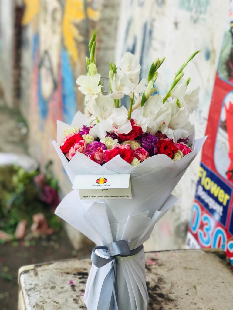 Romantic red roses for anniversary – Sargodha "Valentine’s Day red bouquet from Iqbal Flower Shop Sargodha