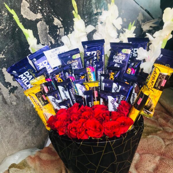LED balloon gift box with red roses – Sargodha surprise gifts