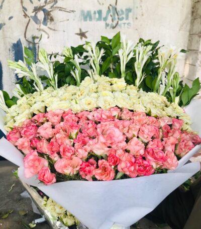 pink nd white boque in sargodha best online shop