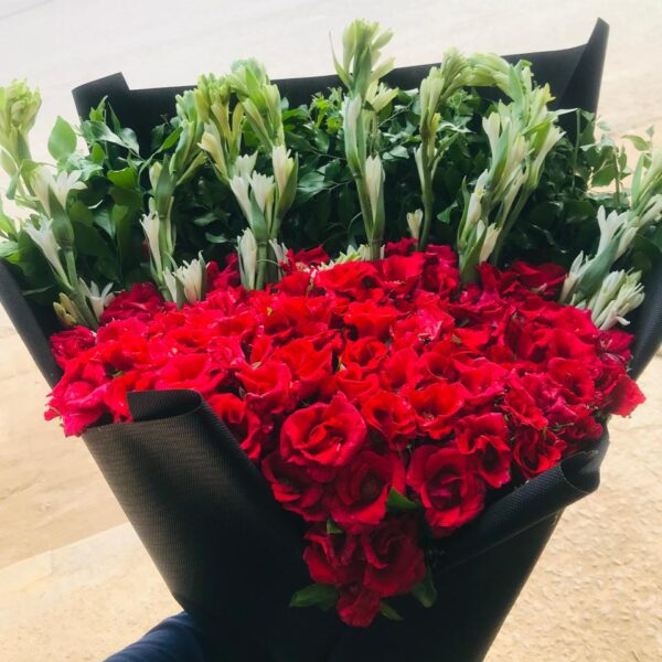 Luxury Red Roses Arrangement – Valentine’s Day Special in Sargodha