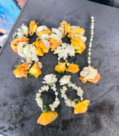 Designed by expert florists for a cohesive, elegant look