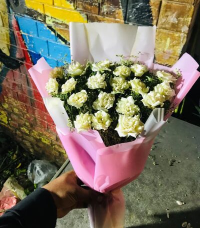 Fresh White Roses Bouquet for Weddings – Same Day Delivery Sargodha
